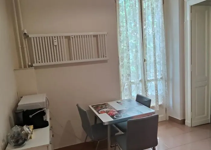 Appartement In Piazza Bernini In Bernini Square Turijn